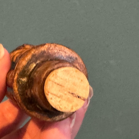 Vintage Treasure Craft Tiki Idols Hawaii Salt & Pepper Shakers with Cork Decor - Picture 5 of 10